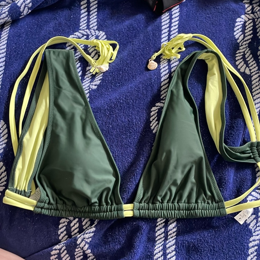Aerie tropical bikini  swim top in green and lime size Large